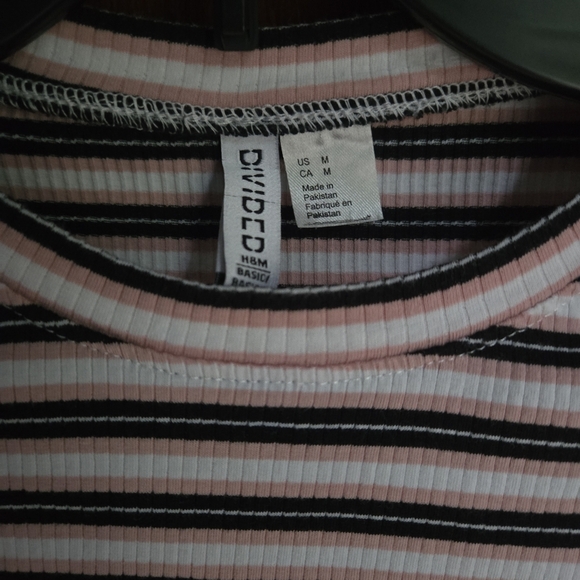 H&M Divided Ribbed Striped Tee in Black, White, and Pink - Picture 3 of 3